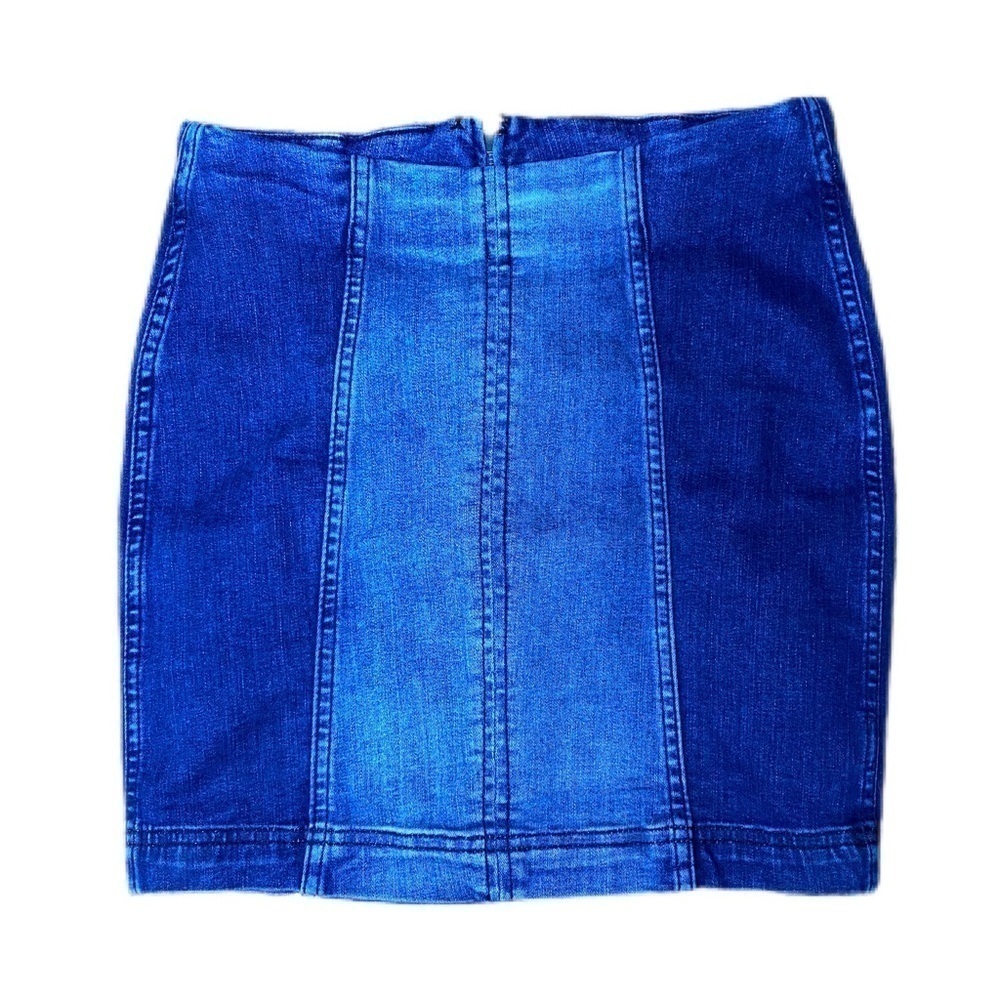Free People Modern Femme Denim Mini Skirt Size 2 - Picture 7 of 8